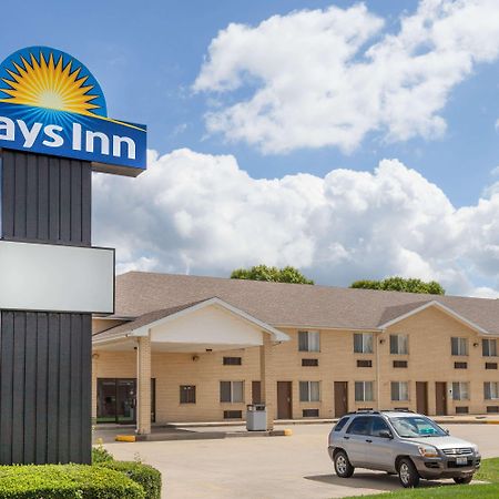 Days Inn By Wyndham Charleston Exterior foto